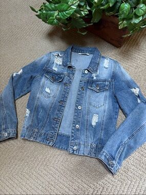 Cudi Jeans Distressed Blue Denim Jacket
